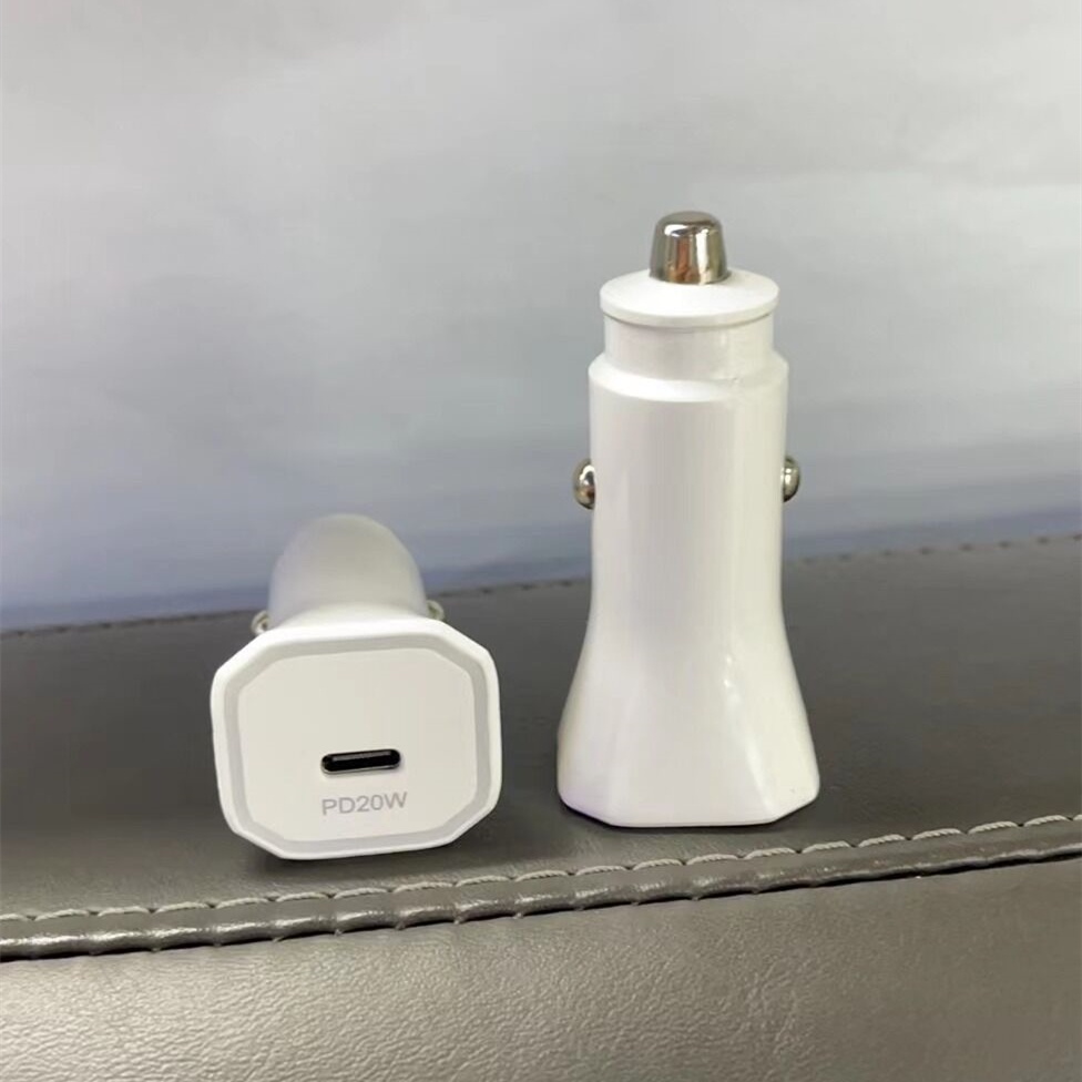 Bộ Sạc Nhanh Không Dây 20w usb-c Trên Xe Hơi Cho iphone 13 pro max / samsung / huawei