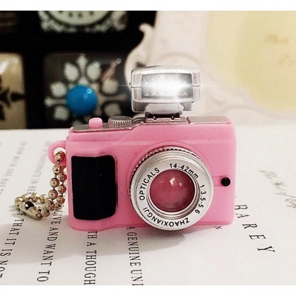 Móc khóa hình máy ảnh mini sáng tạo