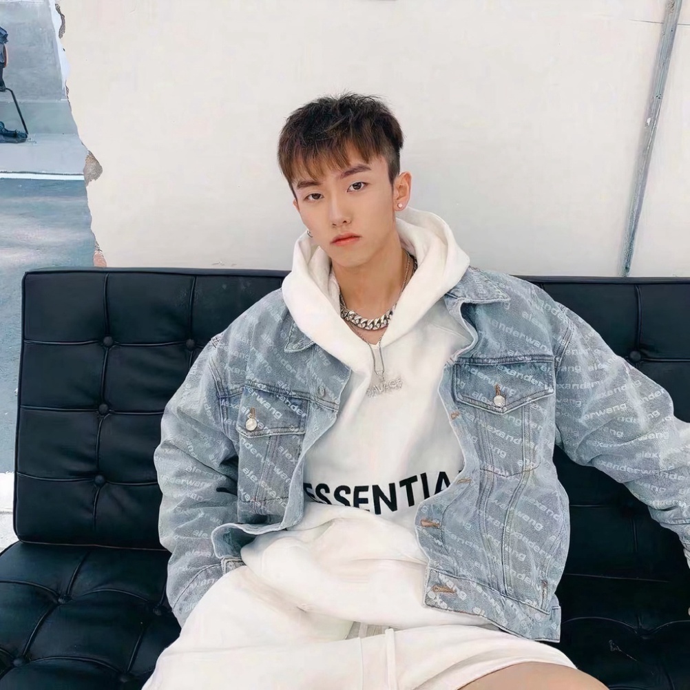 Áo hoodie essentials, áo nỉ hoodie essentials nam nữ HÓT TREND [ MA1 ] | BigBuy360 - bigbuy360.vn