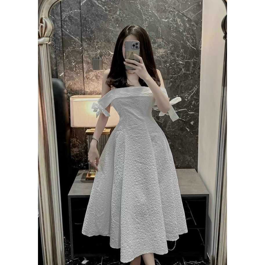 Đầm thời trang nữ mặc đi chơi chất xốp có mút ngực có lót ngực trễ vai có dây 2 bên