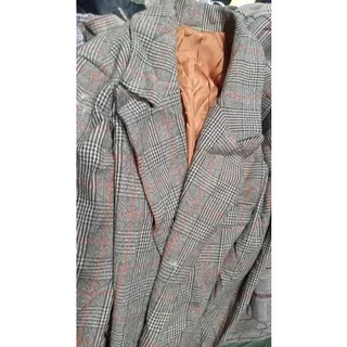Áo blazer kẻ siêu phẩm