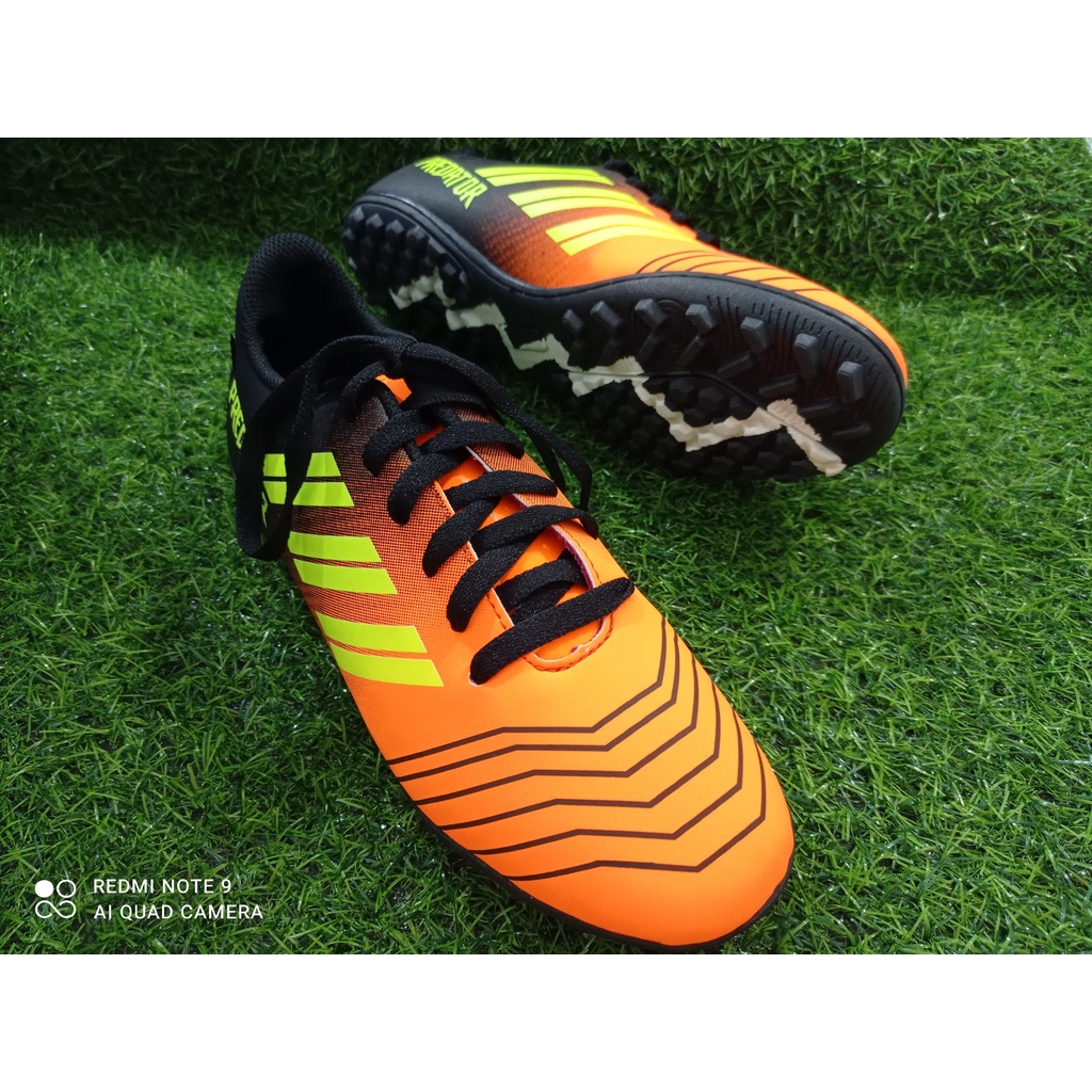 Giày bóng đá da PU- shop thảo mộc hoa. giày form hơi nhỏ txem bảng size của shop trước khi mua | BigBuy360 - bigbuy360.vn