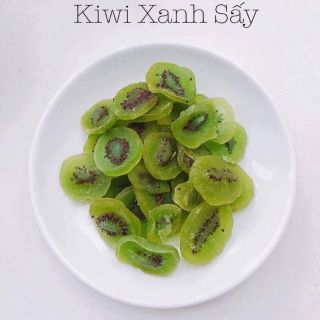 0.5 kg kiwwi + 0.5 kg đào