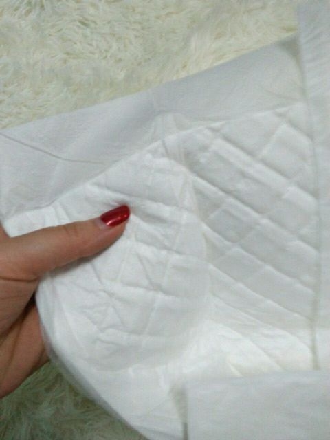 1 Tấm Lót sản phụ cho mẹ đi sinh (45*70cm)