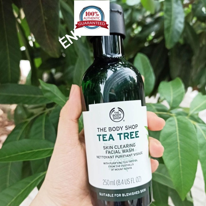 Sữa rửa mặt The Body Shop Tea Tree Skin Clearing Facial Wash 250ml