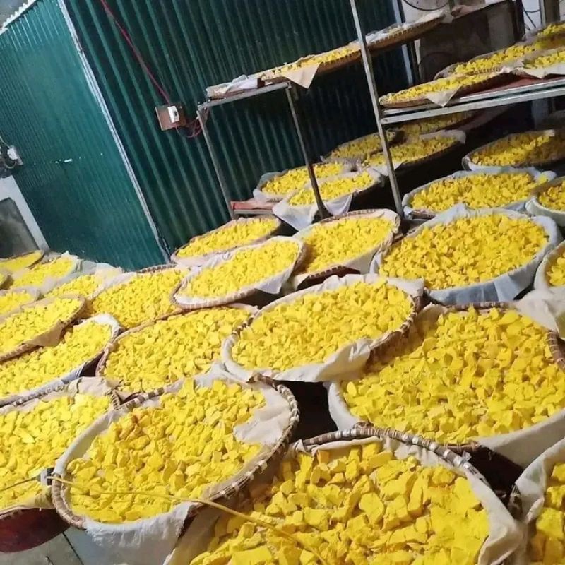 Hộp 500gr Tinh Bột Nghệ nguyên chất nhà làm