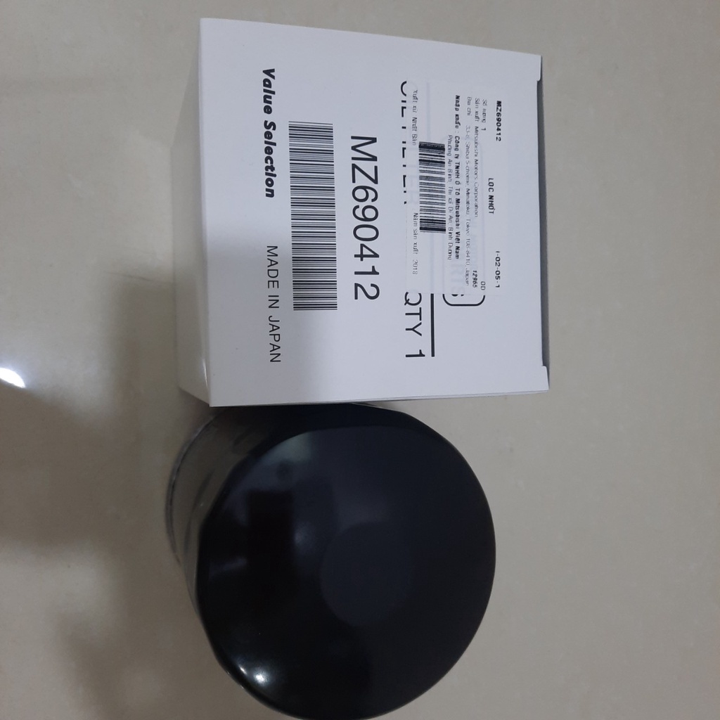 Lọc dầu  động cơ chính hãng Mitsubishi: MZ690412