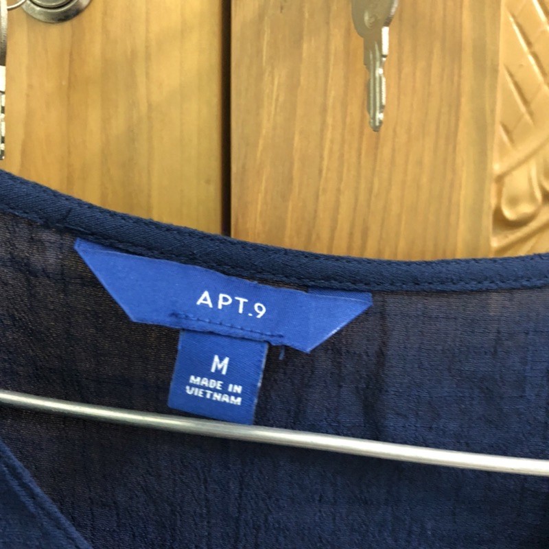 Áo Sơ Mi Cotton Xô APT.9 Cổ Thuyền Tay Dài Gài Nút Navy