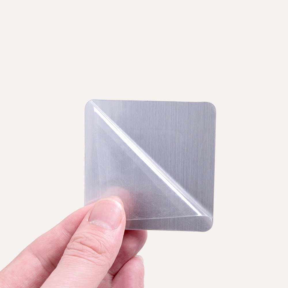 Móc treo chai sữa tắm gắn tường nhà vệ sinh