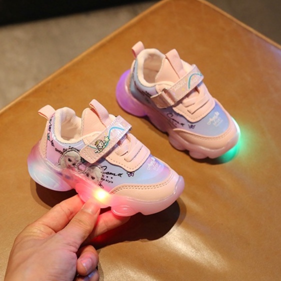 Giày thể thao cho bé gái phát sáng đèn led từ 2-7 tuổi họa tiết công chúa Phuong linh 86 shop E57