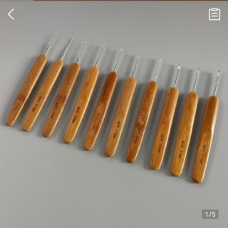 Bộ kim móc cán gỗ 10 size