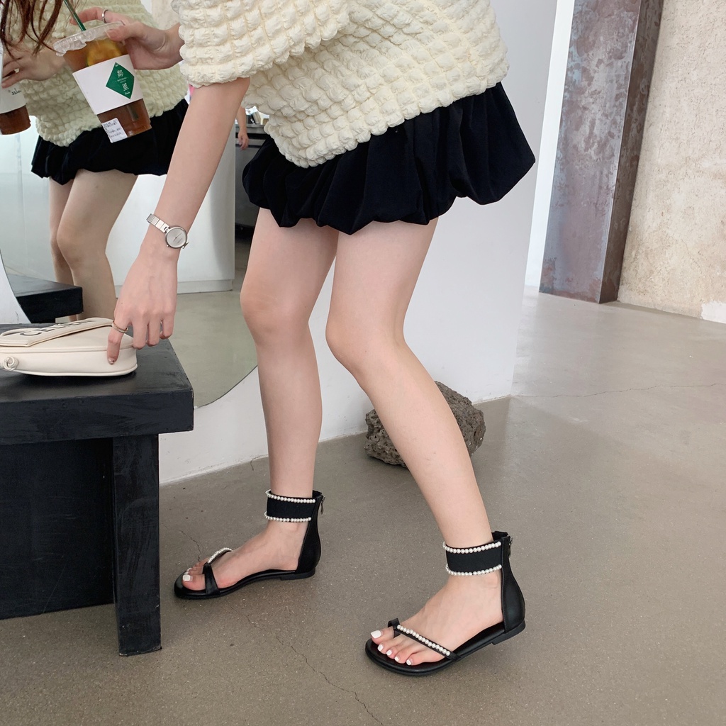 Sandal Hở Ngón Đế Bằng Có Khóa Kéo Sau Đính Ngọc Trai Phong Cách Hàn Quốc 2022