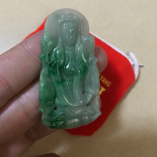 Mặt dây chuyền phật mẹ quan âm xanh lý