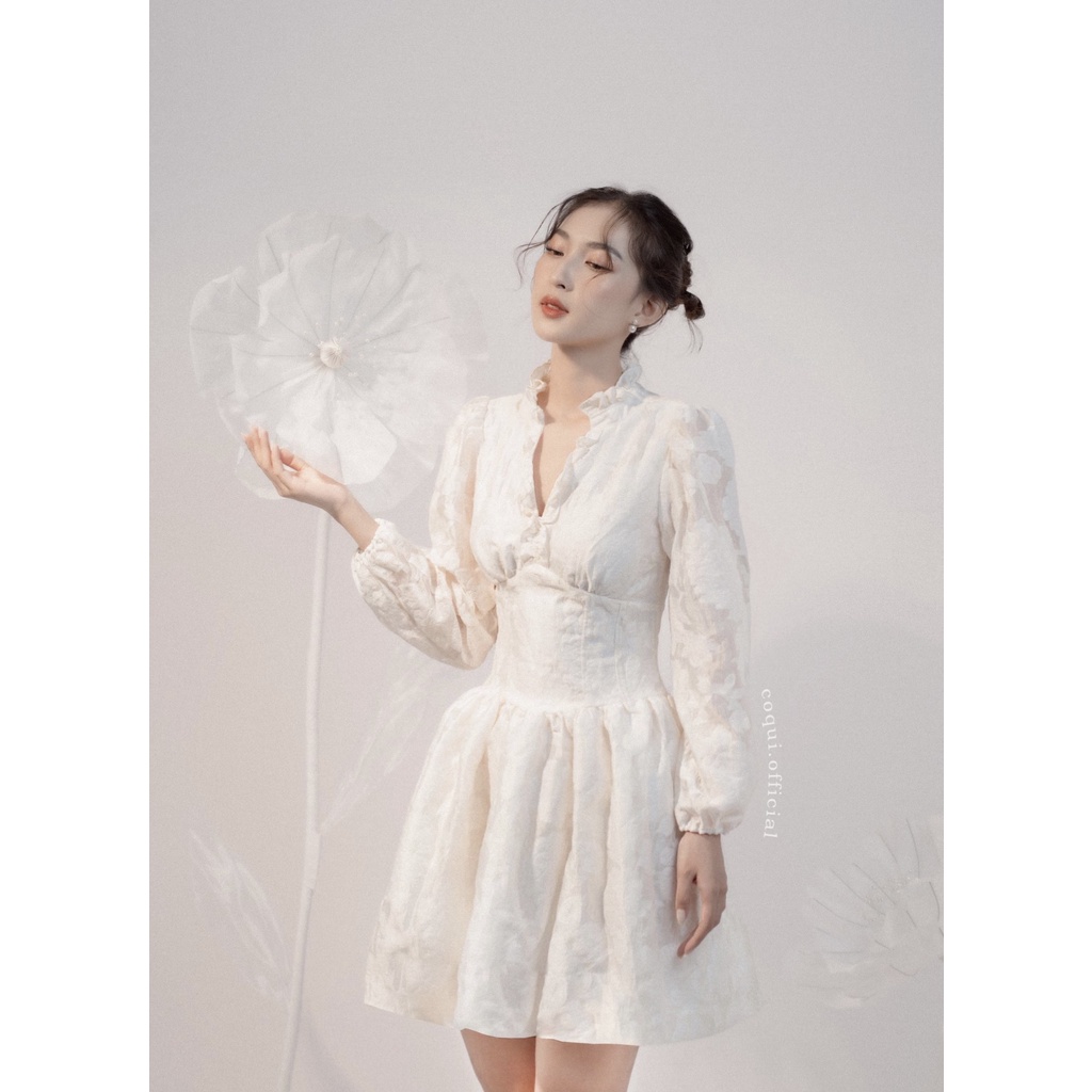 COQUI - Đầm xoè tay phồng dài xẻ cổ - Amy Dress