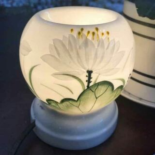 Đèn xông tinh dầu bát tràng