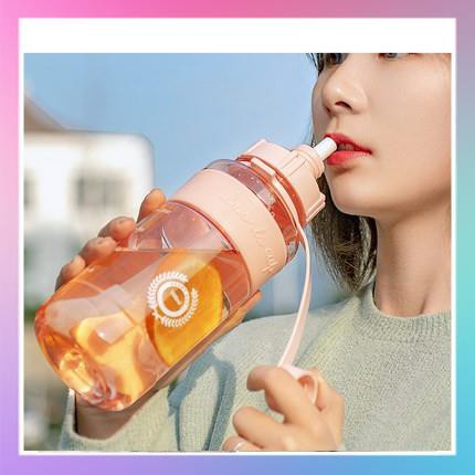 Bình đựng nước, chai đựng nước Sports Cup 600ml SONNATA có ống hút và dây deo tiện lợi mang đi tập GYM