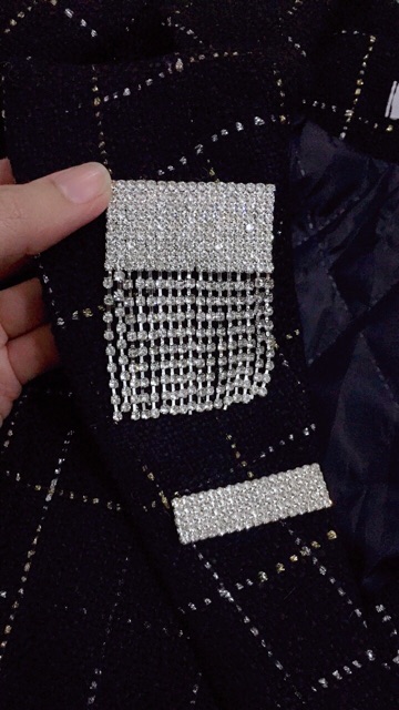 Vest cao cấp phối kim tuyến tag đá cài chanh sả