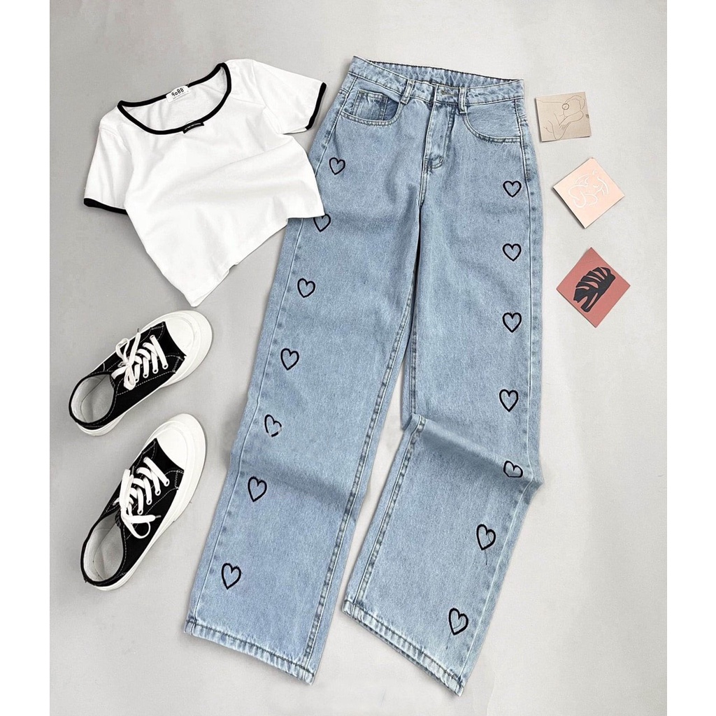 Quần baggy jean nữ lưng cao, thêu hình trái tim 2 bên ống, màu xanh jean JL32 JL JohnsonLi