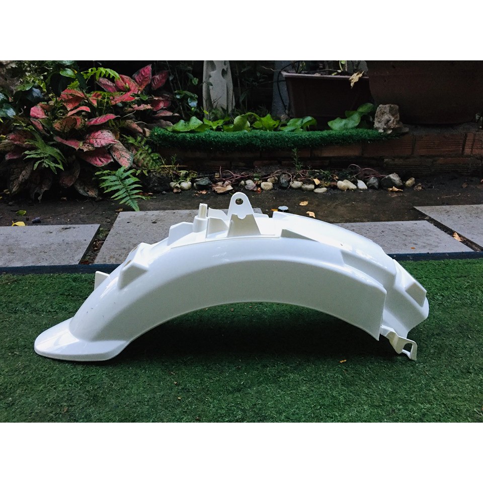 Dè sau cho cub mới