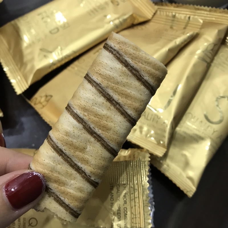 Bánh Franzzi Cuộn Kem Đủ Vị 100g