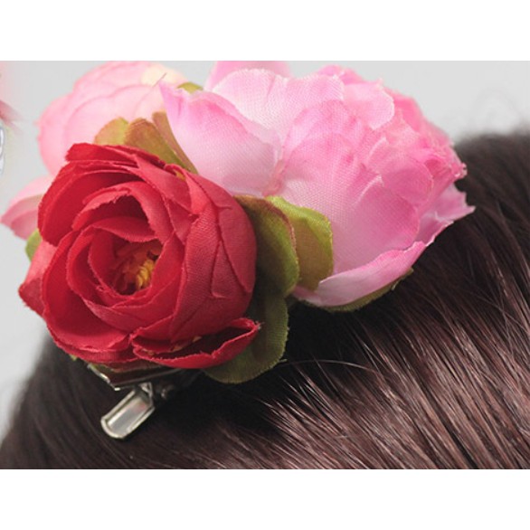 Combo 3 cái Kẹp tóc 3 bông hoa. Mẫu mới nhất y hình nha các bạn. Giá 35k/3 cái ( mỗi cái 3 bông hoa là 9 bông hoa )