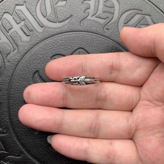 nhẫn chromehearts kiếm baby