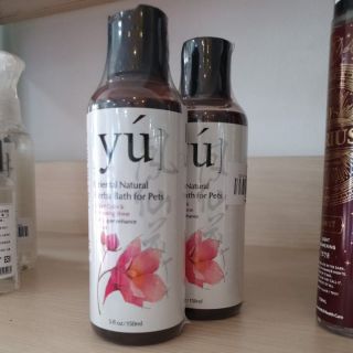 DẦU TẮM YU DÀNH CHO CHÓ MÈO LÔNG MÀU 150ml