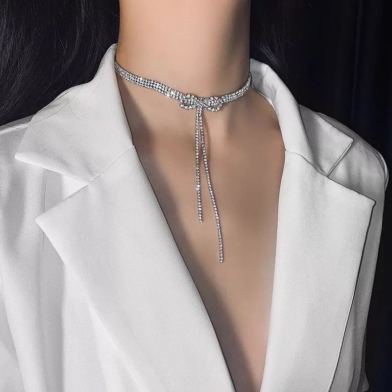 Vòng Cổ Choker Đính Đá Hình Nơ Tua Rua Xinh Xắn Hàn Quốc