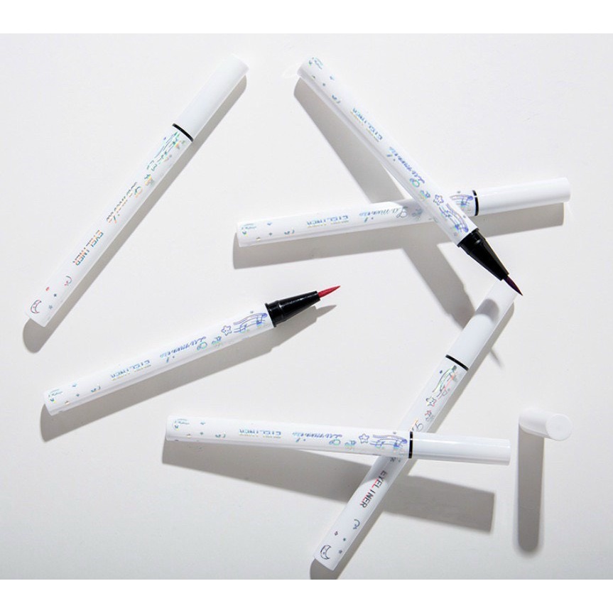 Tất cả các loại kẻ mắt nước sắc nét lâu trôi cho bạn gái