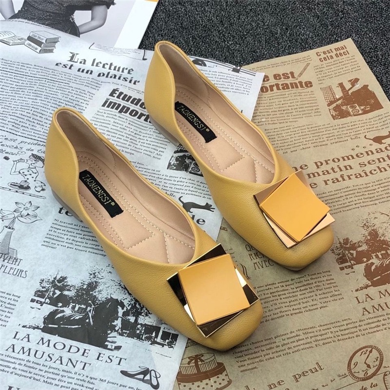 Large Size Women's Shoes 41 One 43 Foot Fertilizer Width Fat Flat Shoes Female Spring And Autumn 2021 New Scoop Shoes Su