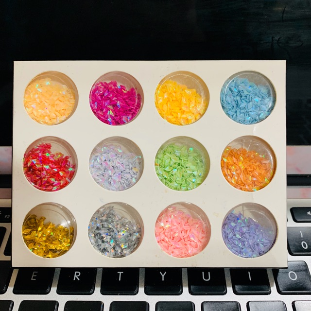 Set Trang Trí Móng-Hình Thoi