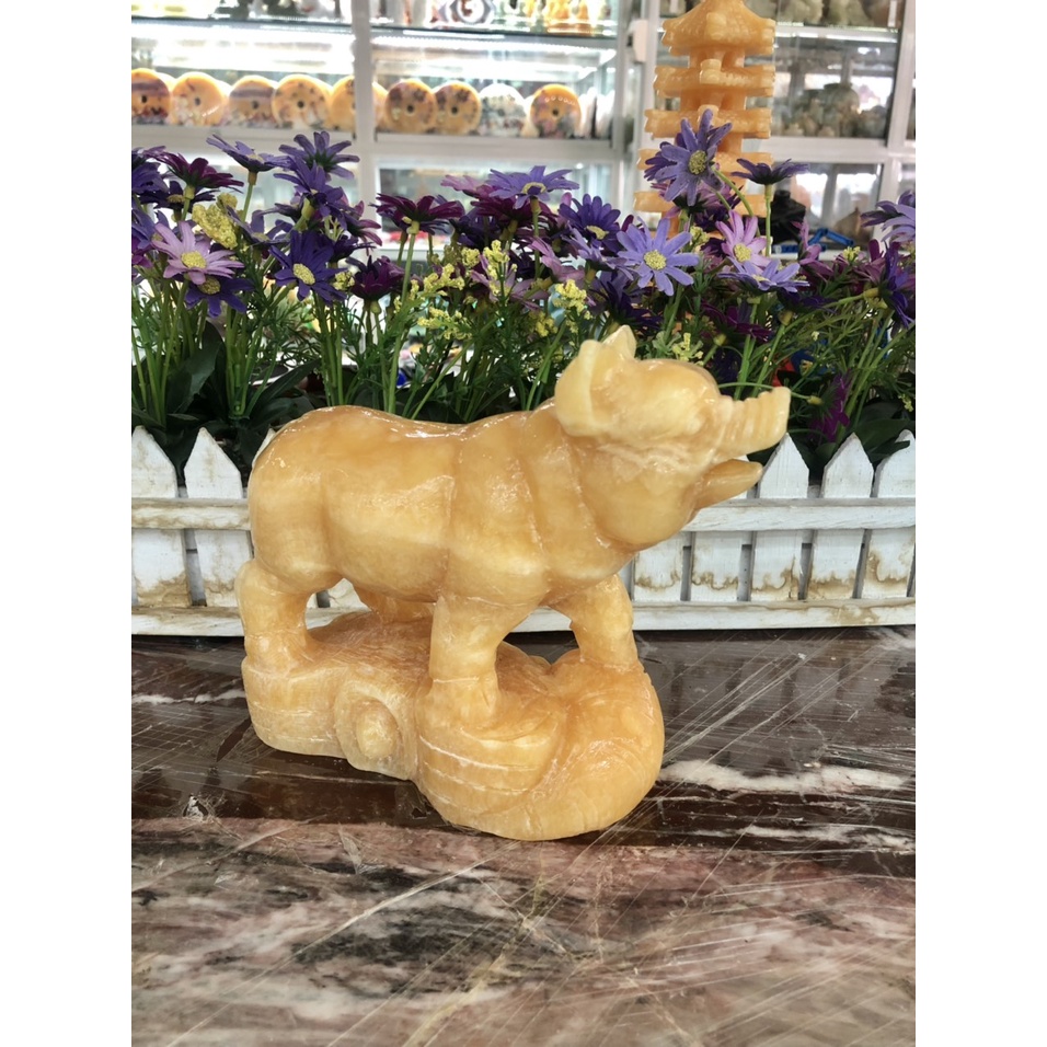Tượng con Heo giáp phong thủy đá ngọc hoàng long trang trí phòng khách, bàn làm việc - Dài 18 cm