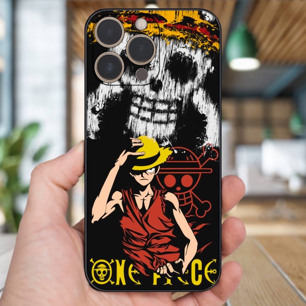 Ốp lưng iPhone 13 Pro dẻo đen cạnh vuông in hình Luffy One Piece