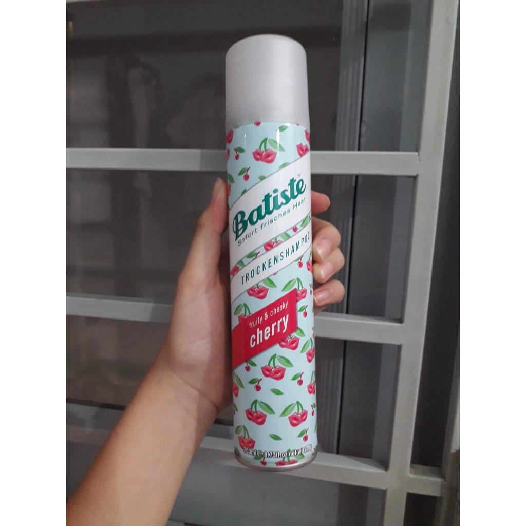 Dầu gội khô Batiste 200ml, Batiste 50ml - Gội khô Anh chính hãng Dry Shampoo AUTH 100% UK + Tặng lược tạo kiểu Chaoba