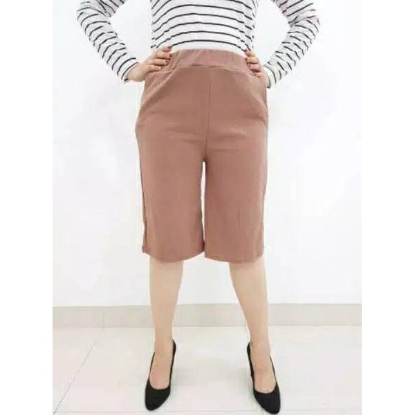 Quần Culottes Ngắn 6.6 Cho Nữ, Kích Thước 7 / 8 / / Jumbo