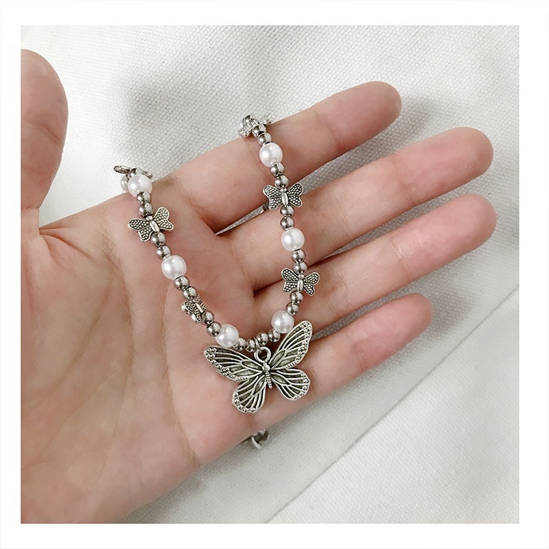 Vòng cổ Mặt Hình Bướm Đính Ngọc Trai Thời Trang Cho Nữ