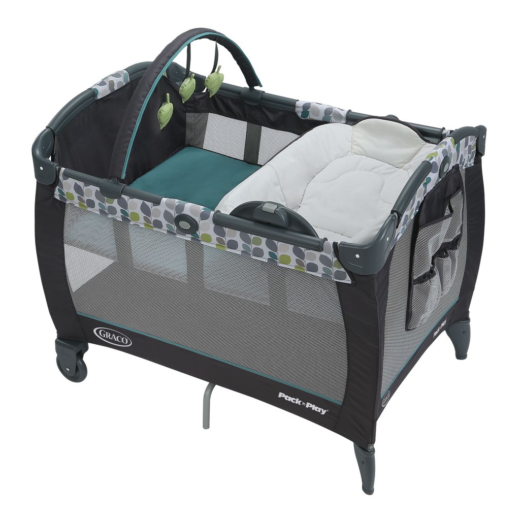 Giường cũi Graco PNP Reversible Napper Changer Boden 1954479