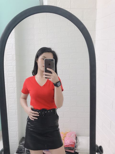 Áo phom rộng cổ tim | BigBuy360 - bigbuy360.vn