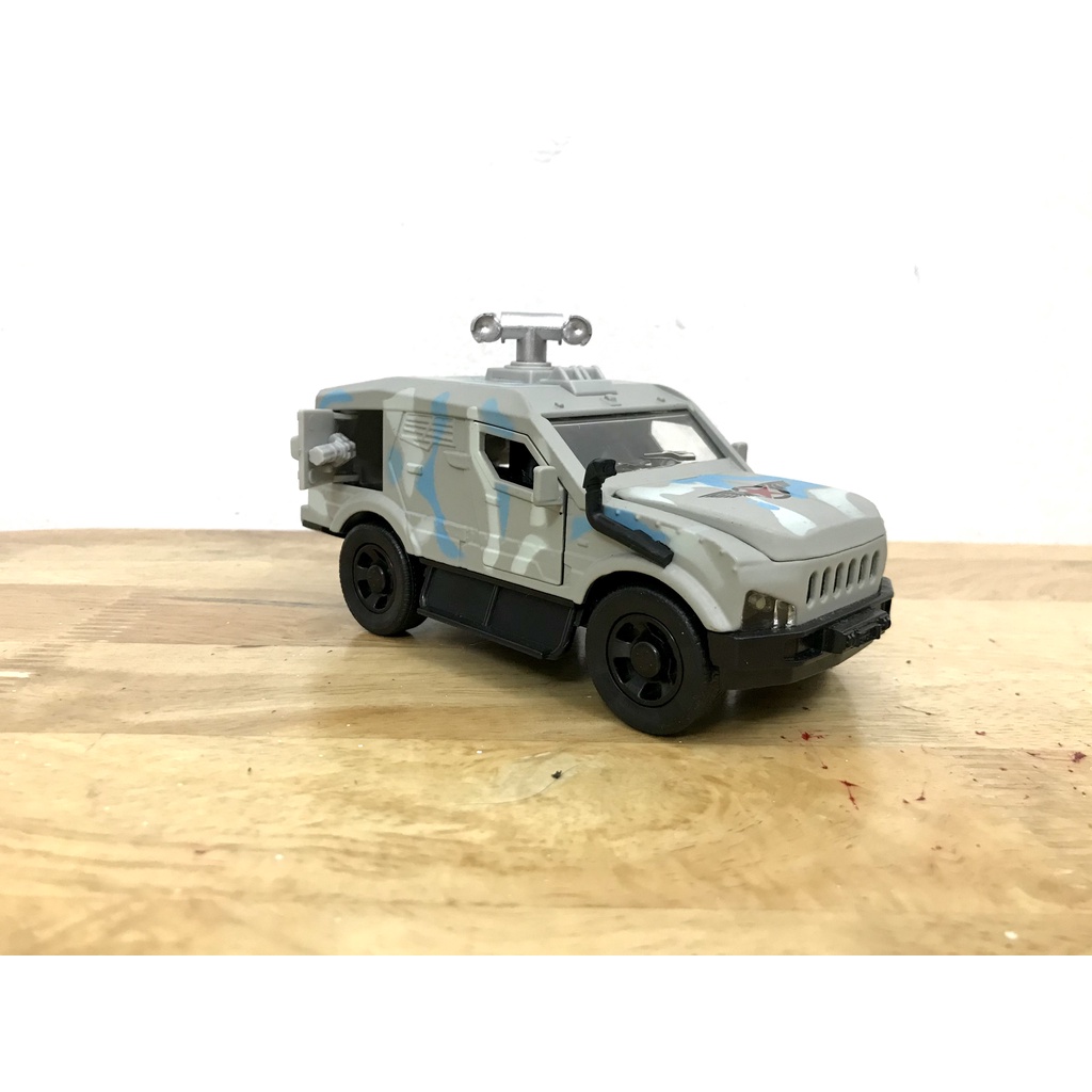 Mô hình xe quân sự radar _ Tỷ lệ 1:32