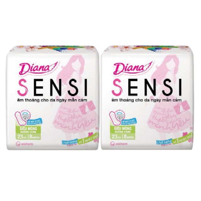 Băng vệ sinh Diana Sensi hàng ngày kháng khuẩn gói 20 miếng