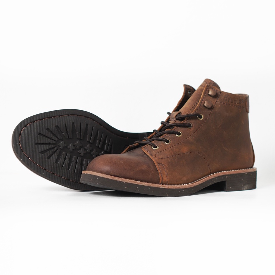 Giày boot nam KM da sáp cổ lửng màu nâu, giày phượt vintage bụi bặm TONKIN