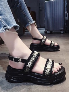 Sandal đế độn cực xinh có clip thật
