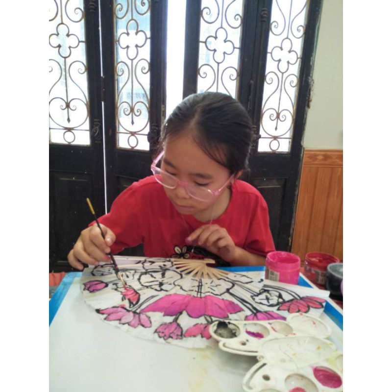 Bộ 10 quạt giấy màu trắng cho bé sáng tạo