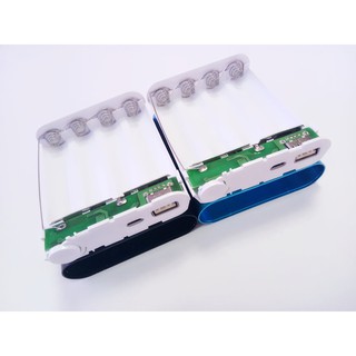 DT Box Sạc Dự Phòng 4 cell (Không Bao Gồm Pin, Shop Giao Màu Ngẫu Nhiên)
