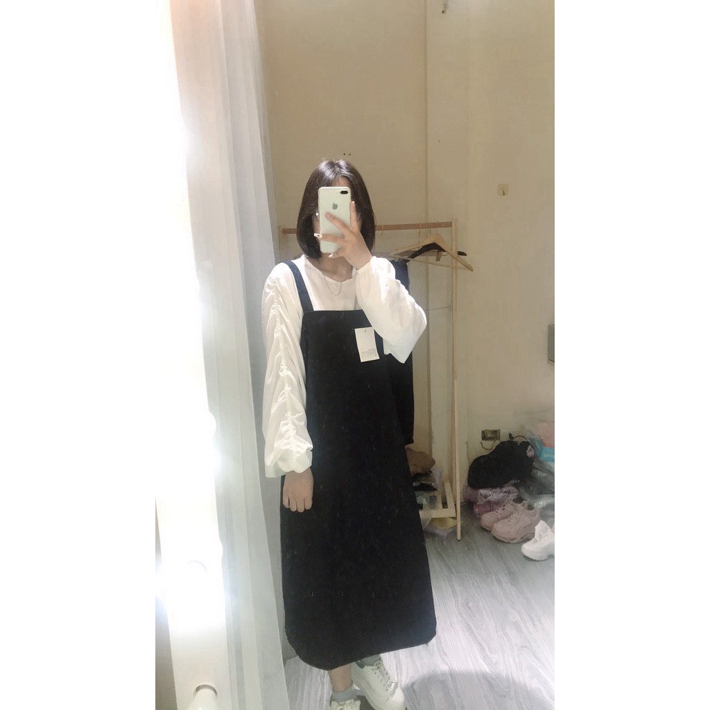 Set yếm váy kaki dáng thụng ullzang - Yếm dài Hàn Quốc mix áo phông dài tay trắng | BigBuy360 - bigbuy360.vn