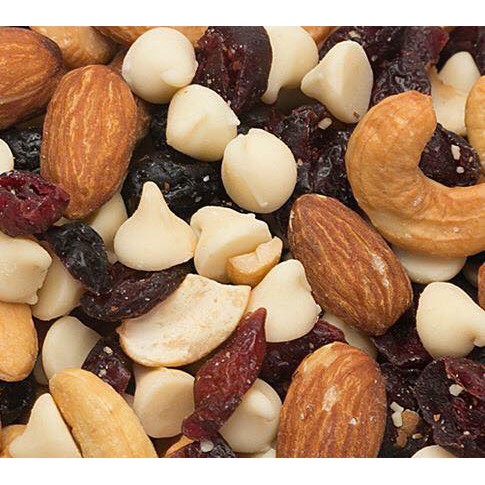 Hạt tổng hợp Trail Mix Coastal Berry WildRoots 737g - Hạt Điều, Hạnh nhân, Việt Quất, Yaourt, Nam Việt Quất