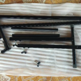 chân đàn 2 tầng (chỉ  có tầng trên)