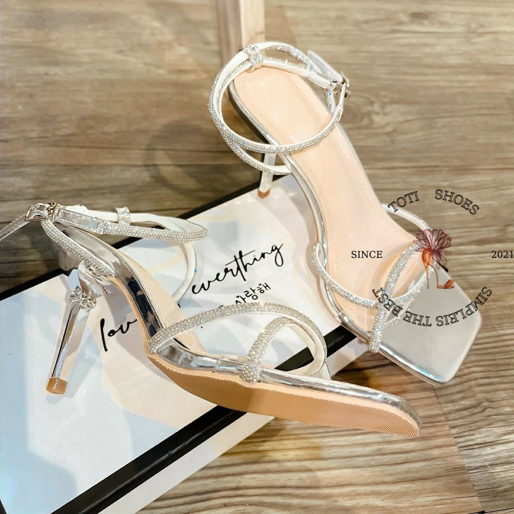 GIÀY CAO GÓT TOTIIE SHOES - GUỐC THỜI TRANG QUAI NGANG MẢNH ĐÁ - SANDAL NỮ MŨI VUÔNG GÓT NHỌN 9 PHÂN G2012540