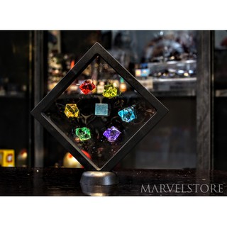 Mô hình Endgame đá vô cực trưng bày