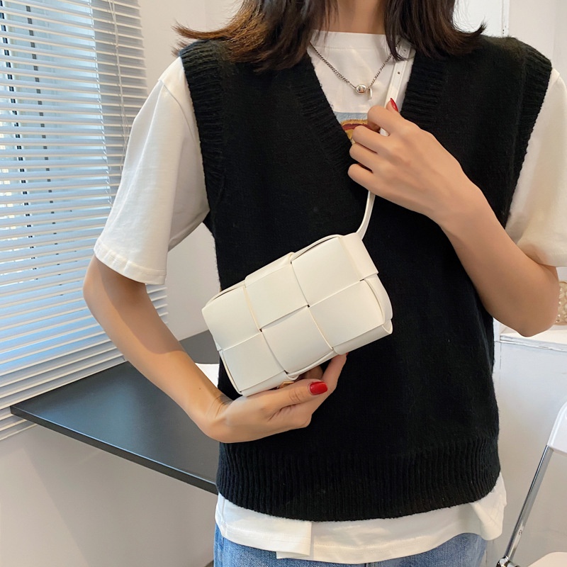 Túi Đeo Chéo Vai Bằng Vải Dệt Hình Trái Bơ mini Dành Cho Nữ